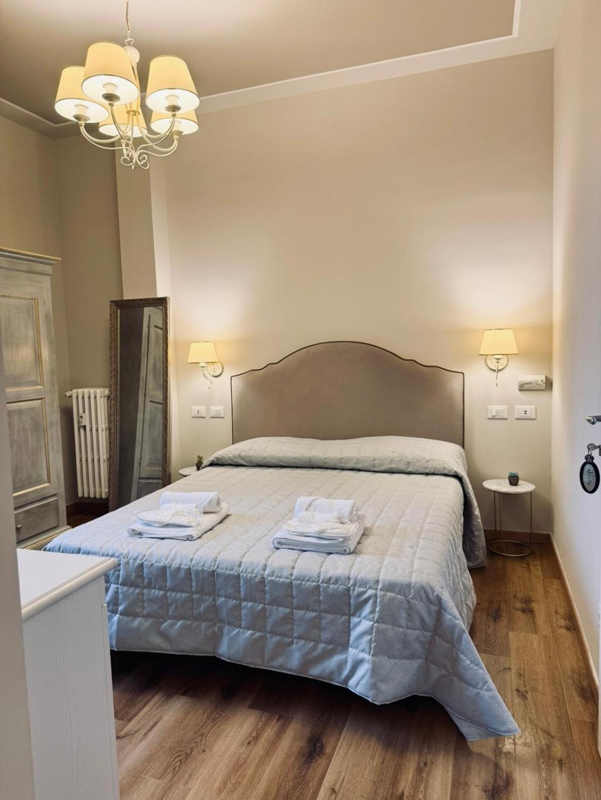 La Boutique By Rjgal B&B Firenze Esterno foto