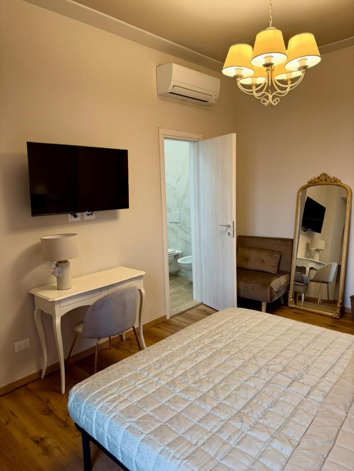 La Boutique By Rjgal B&B Firenze Esterno foto